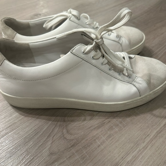 Vince suede leather sneakers - Picture 2 of 6